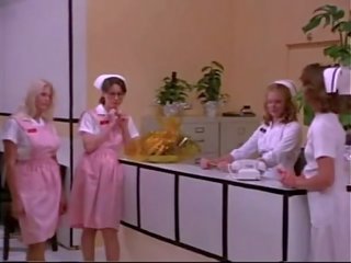 Enticing ziekenhuis verpleegkundigen hebben een vies video- film behandeling /99dates